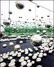 Yayoi Kusama mirrored room on exhibition Speed Art Museum in Louisville, KY, through January 12, 2025, 111824