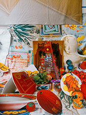 Color photograph by Tommy Kha on exhibition at Higher Pictures in Brooklyn New York, November 21 - January 24, 2026, 112525