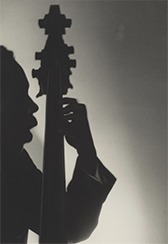 Roy DeCarava photograph in the sound i saw at David Zwirner gallery in Los Angeles September 19 to October 31 2026